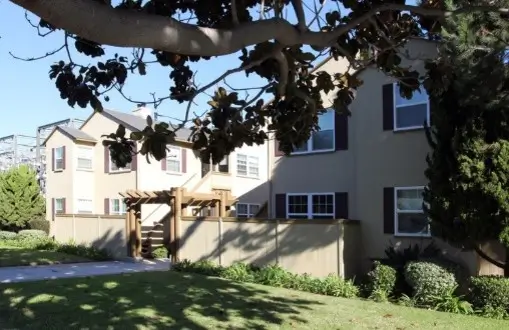 Jolacor Apartments